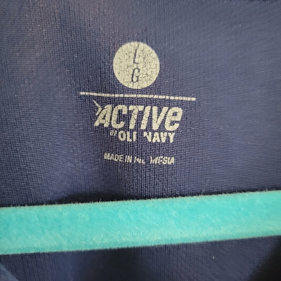 Old Navy Active Polo - Picture 3 of 3